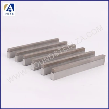 Tije de onoare lustruite